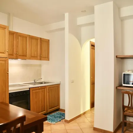 Apart Otel In Just 600 Mt From The Sea